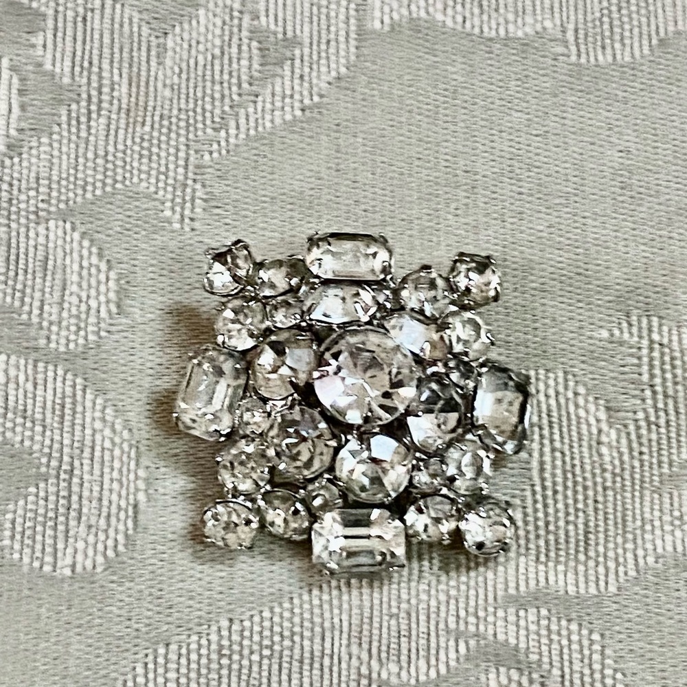 Vintage Rhinestone Brooch - Picture 3 of 5